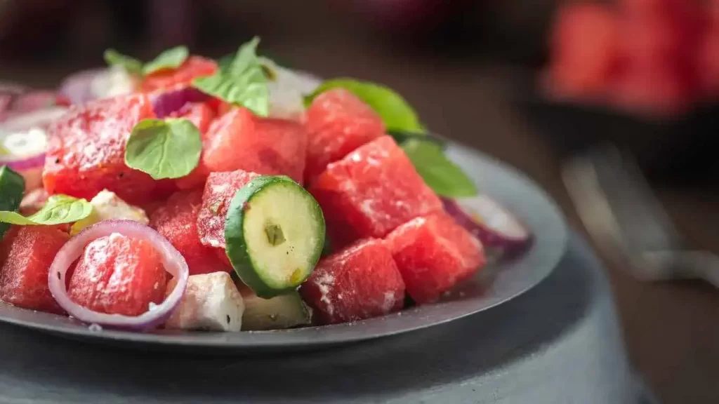 Wassermelonen-Feta-Salat mit Minze