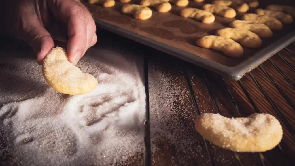 Schritt-für-Schritt-Anleitung zur Zubereitung von Vanillekipferl – Traditionelles Rezept mit Puderzucker